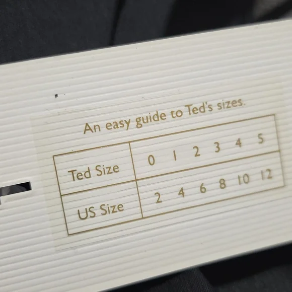 New Ted Baker Structured Zip Peplum  Black Dress Sz 8 - Picture 13 of 13